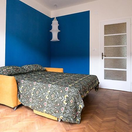 700MstazionecentraleAmpio Trilocale Con 2Balconi Trieste Dış mekan fotoğraf
